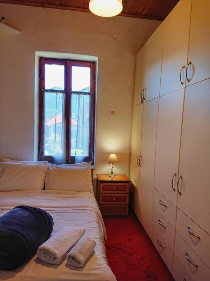 1935 Home Lilaia Bagian luar foto