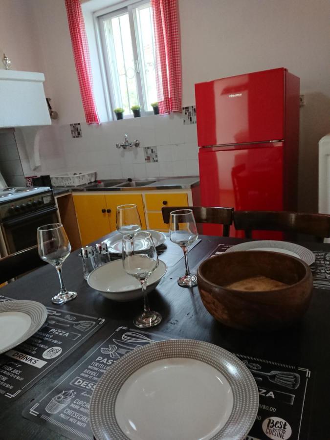 1935 Home Lilaia Bagian luar foto