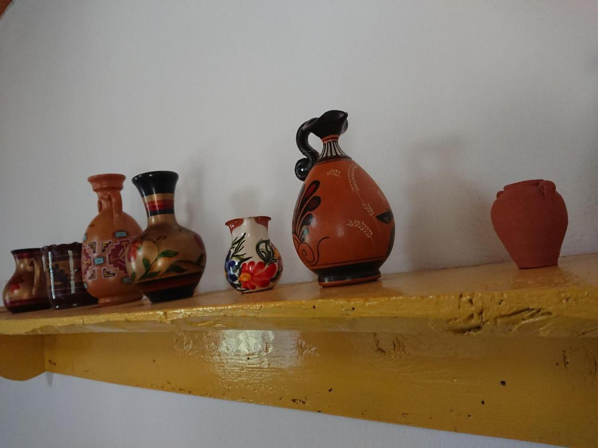 1935 Home Lilaia Bagian luar foto